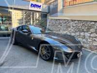 Ferrari 812 Superfast V12 800